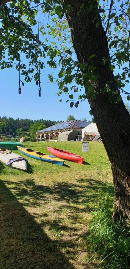 Przyczepa Campingowa Nad Jeziorem Dadaj *